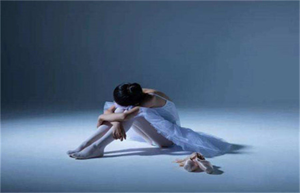 正規(guī)青少年心理教育學(xué)校,心理輔導(dǎo)學(xué)校,問題孩子學(xué)校